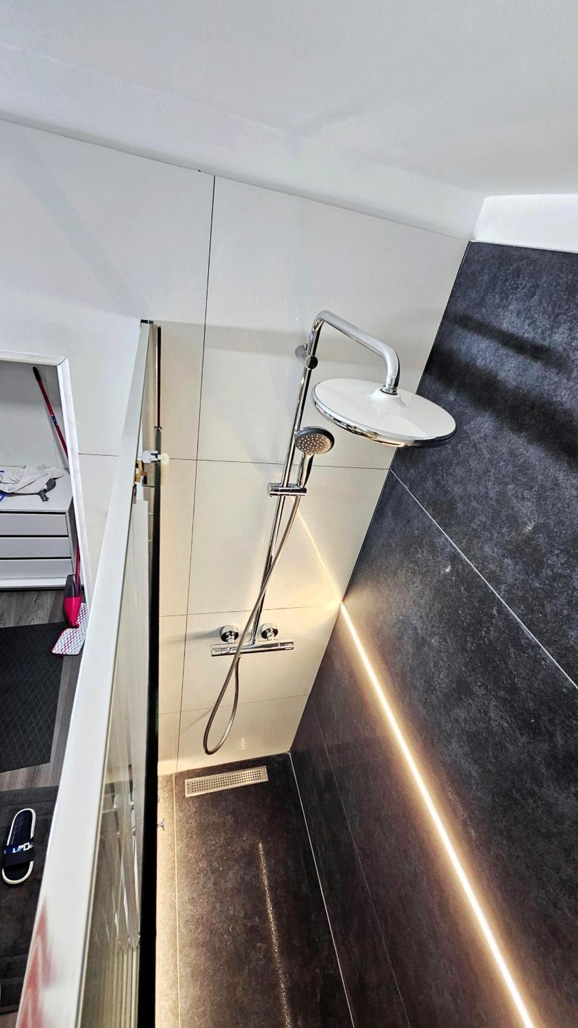 Spoil Yourself With Style, Comfort And Luxury - Tony'S Studios Luxury Piteşti Kültér fotó